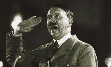 Hitler comanda jucării sexuale pentru soldaţii săi, pentru a-i îndepărta de prostituate