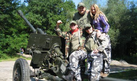 Vedetele fac armata la Antena 2! De astăzi, &quot;Trofeul Agentului Vip&quot; revine cu noi surprize!   100915