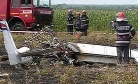 Fiica pilotului care a murit în accidentul din Prahova: Avionul nu era pregătit pentru testare