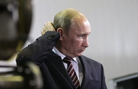 Germania retrage premiul Quadriga de la premierul rus Vladimir Putin