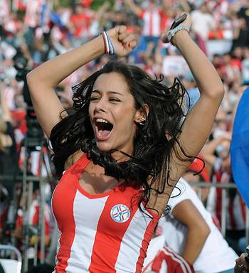 Top 20 suportere fierbinţi. Vezi cum îşi susţin favoriţii 101900