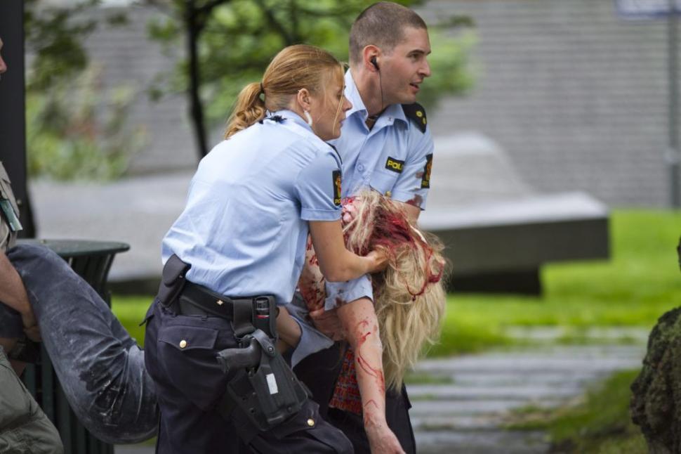 GALERIE FOTO. Imagini şocante de la Oslo, după atentatul de vineri 102192