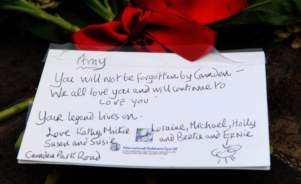 Amy Winehouse, o artistă controversată cu &quot;voce dintr-o altă lume&quot; 102247