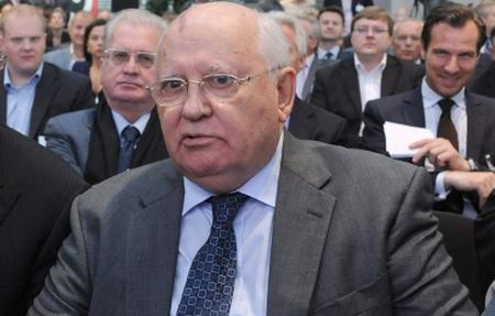 Gorbaciov îl atacă pe Putin: Partidul premierului &quot;trage înapoi&quot; Rusia