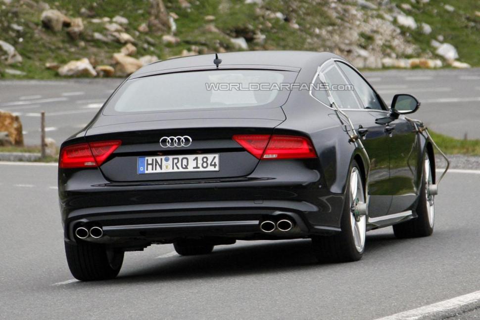 Audi S7, surprins fără camuflaj în imagini spion 102386