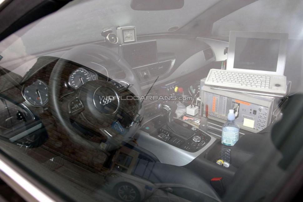 Audi S7, surprins fără camuflaj în imagini spion 102390