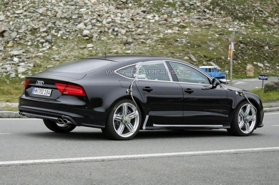 Audi S7, surprins fără camuflaj în imagini spion 102392