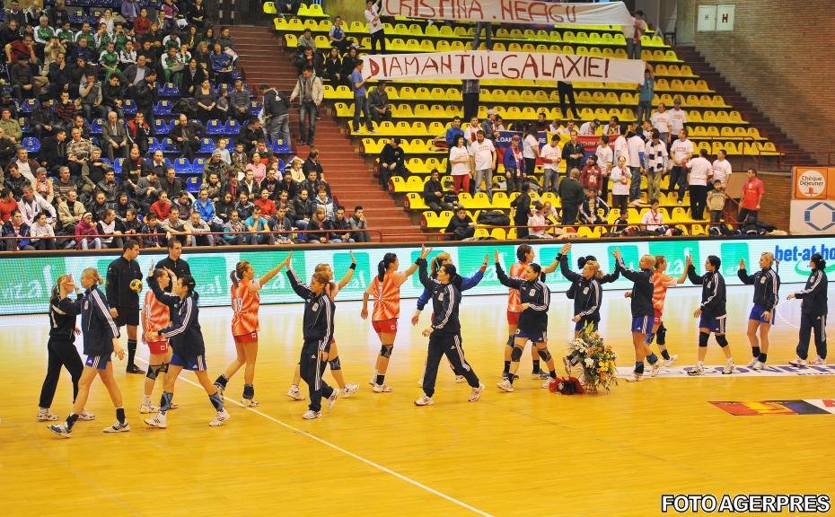 Echipele feminine româneşti şi-au aflat adversarele din cupele europene la handbal