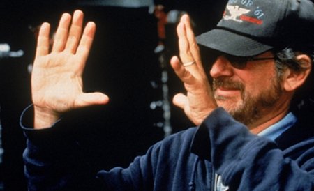 Steven Spielberg a fost amendat cu 170 de euro pentru perturbarea liniştii publice