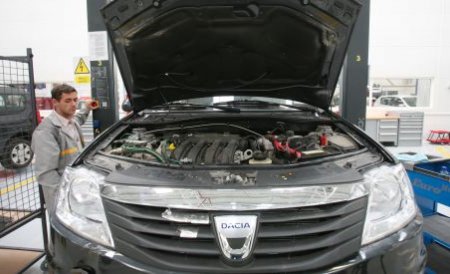Francezii nu mai vor Dacia: Vânzările au scăzut cu 48,8% în iulie 2011