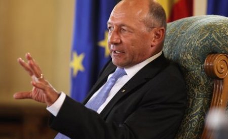 Băsescu ameninţă USL că nu o va lăsa să guverneze chiar dacă opoziţia câştigă alegerile