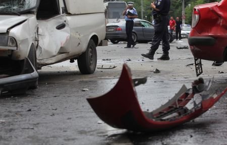 Fiul minor al unui consilier PDL din Tulcea, cercetat penal după accidentul în lanţ provocat în Capitală