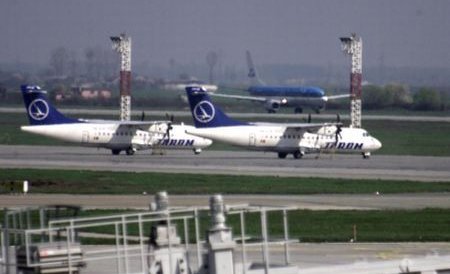 Flirt între un pilot şi o controloare de trafic înainte de aterizarea pe aeroportul din Cluj: Mi-e dor de tine