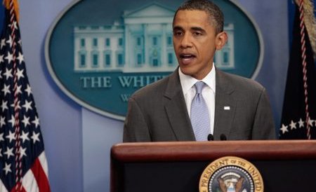 SUA au evitat colapsul în ultimul moment: Obama a promulgat legea pentru creşterea plafonului de îndatorare