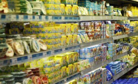Preţurile la alimentele nesănătoase ar putea creşte din toamnă