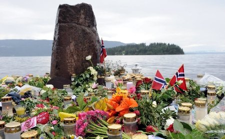 Măcelul de pe insula Utoya, favorizat de erorile poliţiei norvegiene