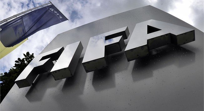 Şase arbitri din Bosnia şi Ungaria, suspendaţi pe viaţă de FIFA