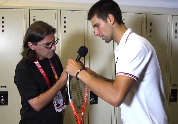 Farsă făcută de Novak Djokovic: A lovit un reporter în zona sensibilă