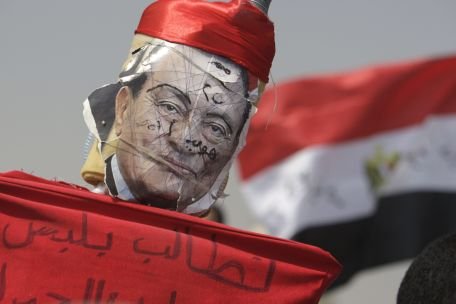 Cotidian egiptean: Fişele medicale arată că Hosni Mubarak nu suferă de cancer 
