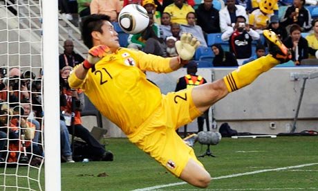 Un portar japonez din liga belgiană de fotbal a fost insultat cu trimitere la accidentul de la Fukushima