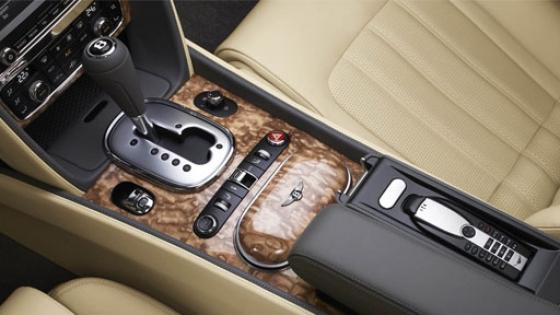 Topless în stil Bentley Continental GTC 105369