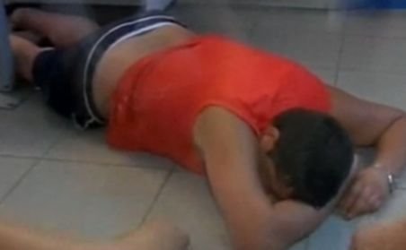 Timişoara. Un cetăţean turmentat a adormit în sediul unei bănci