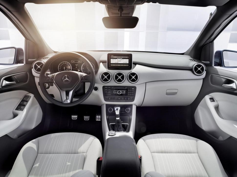 Oficial: Noul Mercedes-Benz B-Class 105572