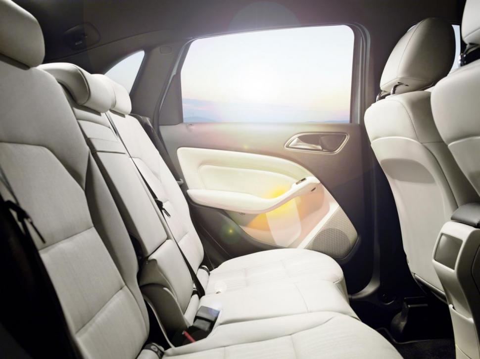 Oficial: Noul Mercedes-Benz B-Class 105574