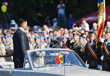 Republica Moldova sărbătoreşte împlinirea a 20 de ani de la independenţa faţă de Moscova