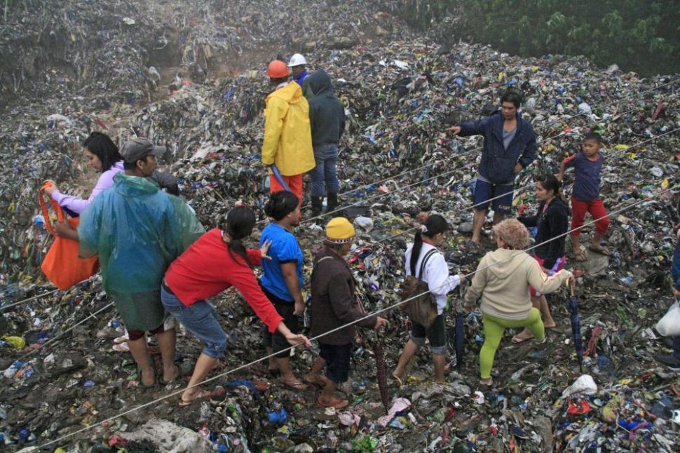 Taifunul Nanmadol din Filipine a făcut 13 victime şi se îndreaptă spre Taiwan 105748