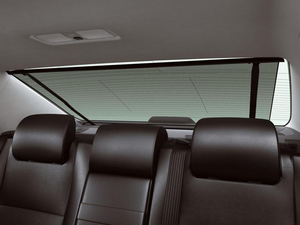 Toyota Camry, modelul global, în primele imagini oficiale 105827