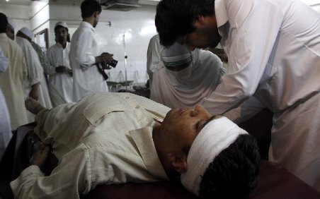 Atentat cu cel puţin 10 morţi în Pakistan, într-o parcare din Quetta