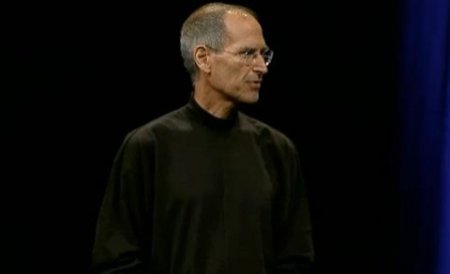 Tatăl lui Steve Jobs vrea să-şi cunoască fiul pe patul de moarte
