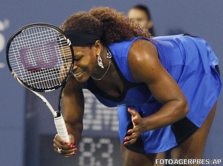 US Open: Serena Williams impresionează la debut şi se califică în turul 2
