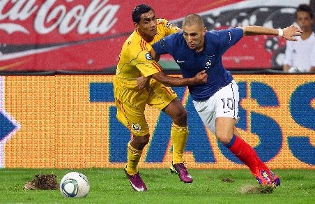 România încheie la egalitate cu Franţa, scor 0-0. Calificarea la Euro 2012, compromisă