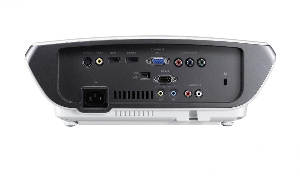 BenQ lansează W700, un proiector HD 3D Ready adresat segmentului home-entertainment 106762