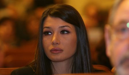 Elena Băsescu, indignată de schimbarea versurilor imnului: „Ce notă a luat la BAC Marcel Pavel?”