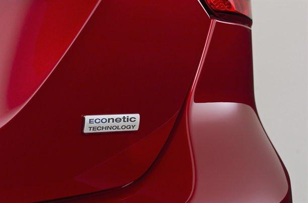 Ford anunţă Focus Econetic Technology, cel mai economic automobil de familie non-hibrid 106777