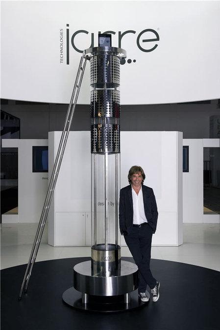 Dock pentru iPod dus la extrem de Jean Michel Jarre: 3,3 metri înălțime și 10.000 de wați 106920