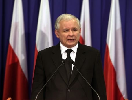 Jaroslaw Kaczynski: Crearea unei armate europene ar transforma UE într-o superputere