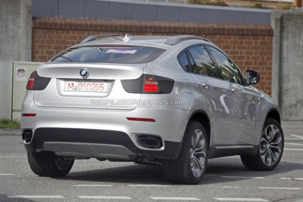 BMW X6 cu facelift, surprins în imagini spion aproape fără camuflaj 107468