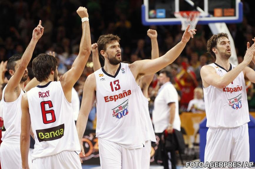 Spania şi Franţa vor juca finala Campionatului European de baschet