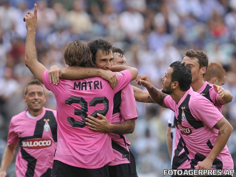 Juventus câştigă cu 1-0 la Siena şi este lider în Serie A