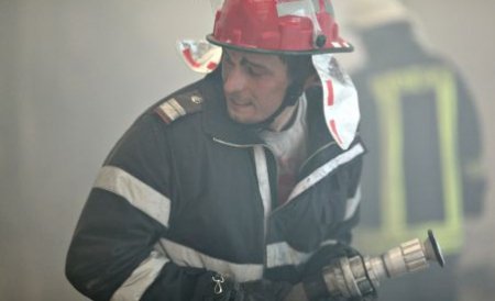 Incendiu în Cluj: O pensiune a ars in totalitate
