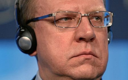 Ministrul rus de Finanţe ameninţă: Demisionez dacă Medvedev devine premier sub preşedinţia lui Putin