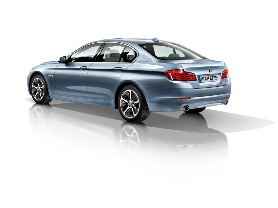 BMW ActiveHybrid 5, anunțat oficial. Mașina poate fi cumpărată și de români din 2012 109574