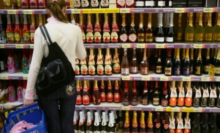 Românii cumpără anual băuturi alcoolice de lux în valoare de 25 milioane de euro