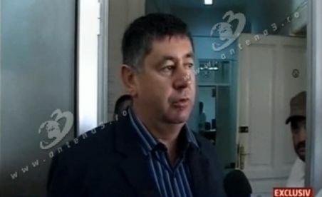 Mircea Muntean, primarul UNPR din Deva, către un reporter: Mort eşti tu când pui asemenea întrebare