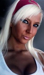 Bronzul, blestemul piţipoancelor. Vezi cum a ajuns să arate o blondă după ce s-a prăjit prea mult la solar 109985