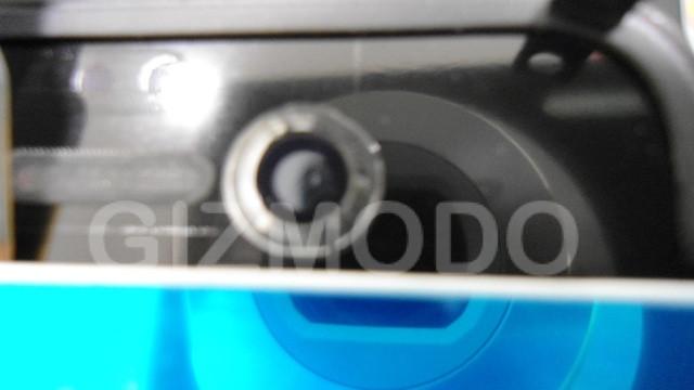 Vezi cum ar putea arăta noul iPhone care va fi lansat astăzi. Steve Jobs va veni la eveniment? 109933